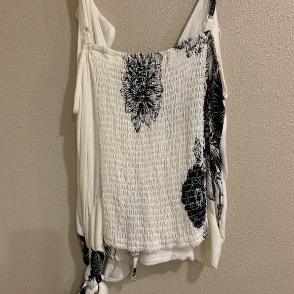 Mind Code M top - Picture 2 of 2